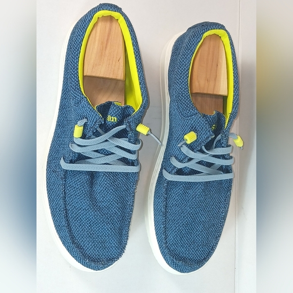 L.L. Bean Men's Higgins Beach 4-Eye Slip-Ons shoes in blue size 11 - Picture 5 of 9